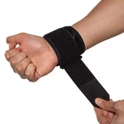 BraceUP Wrist Wraps 15 BraceUP Wrist Wraps -Fitness Equipment Store f7696a9b362ac5a51c3dc8f098b73923 5d0a7579cff4f