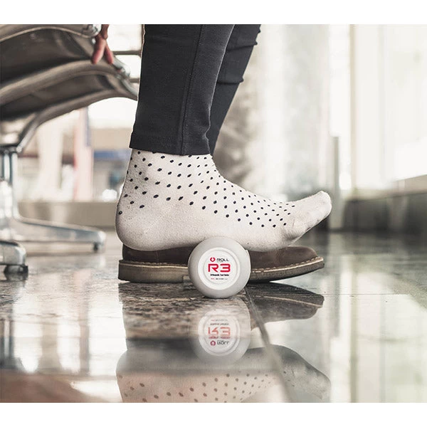 ROLL Recovery R3 Foot Roller 7 ROLL Recovery R3 Foot Roller - Image 7